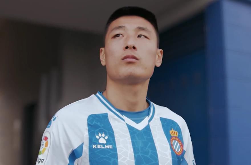 免费观看丰满少妇做爰视频